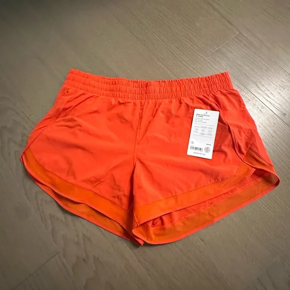 Athleta Mesh Racer Run 4 inch Short - Picture 1 of 3